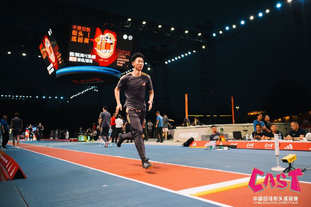 足球报：新鹏城下赛季目标是保级的基础上前进几名