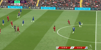 抽象，特朗普晒和C罗踢球的AI生成视频：C罗很聪明也很酷